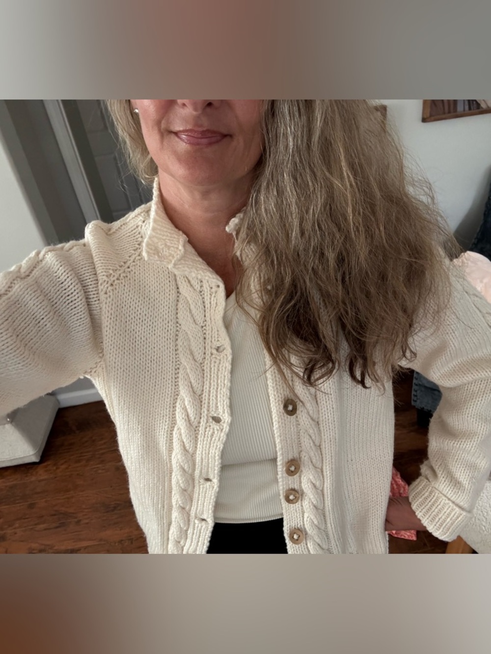Vintage 1950’s hand knit Cable Knit Irish wool Cream Cardigan sweater size S - Picture 13 of 15